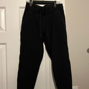 Lululemon Scuba Joggers Size 6